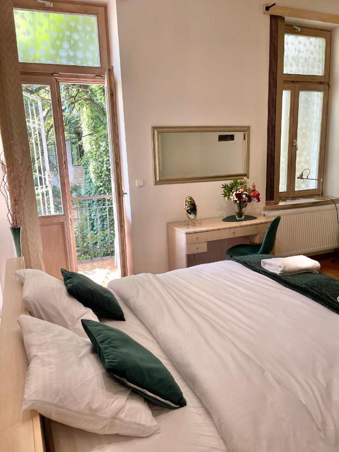 Marka Apartment 8 Kraków Zewnętrze zdjęcie